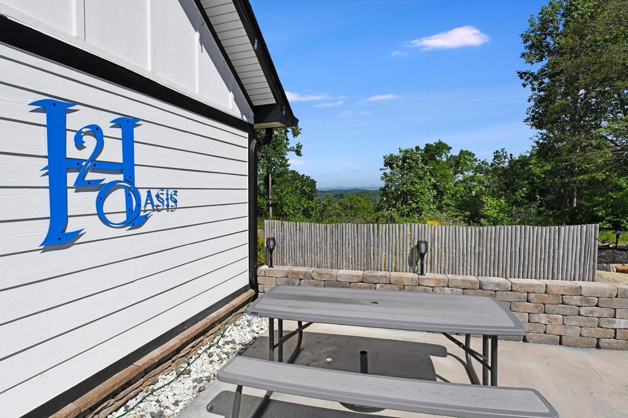 Вилла H2Oasis Incredible Pool Retreat With Mountains Views! Севьервилл Экстерьер фото